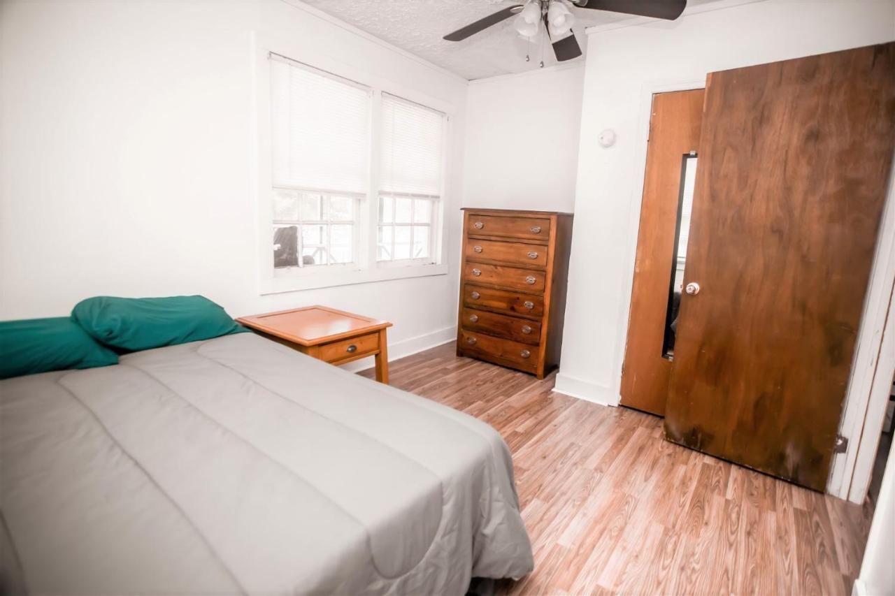 Historic Hill Apt1 Tuskegee Exterior photo